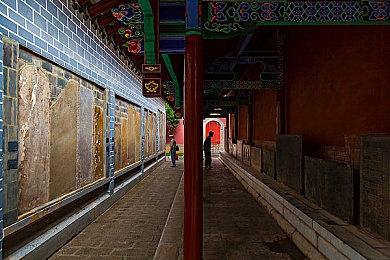 黑帮管理模拟游戏《黑帮之城》已开启预购 8月上市